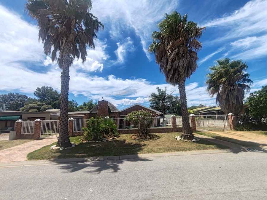 3 Bedroom Property for Sale in Retief Eastern Cape